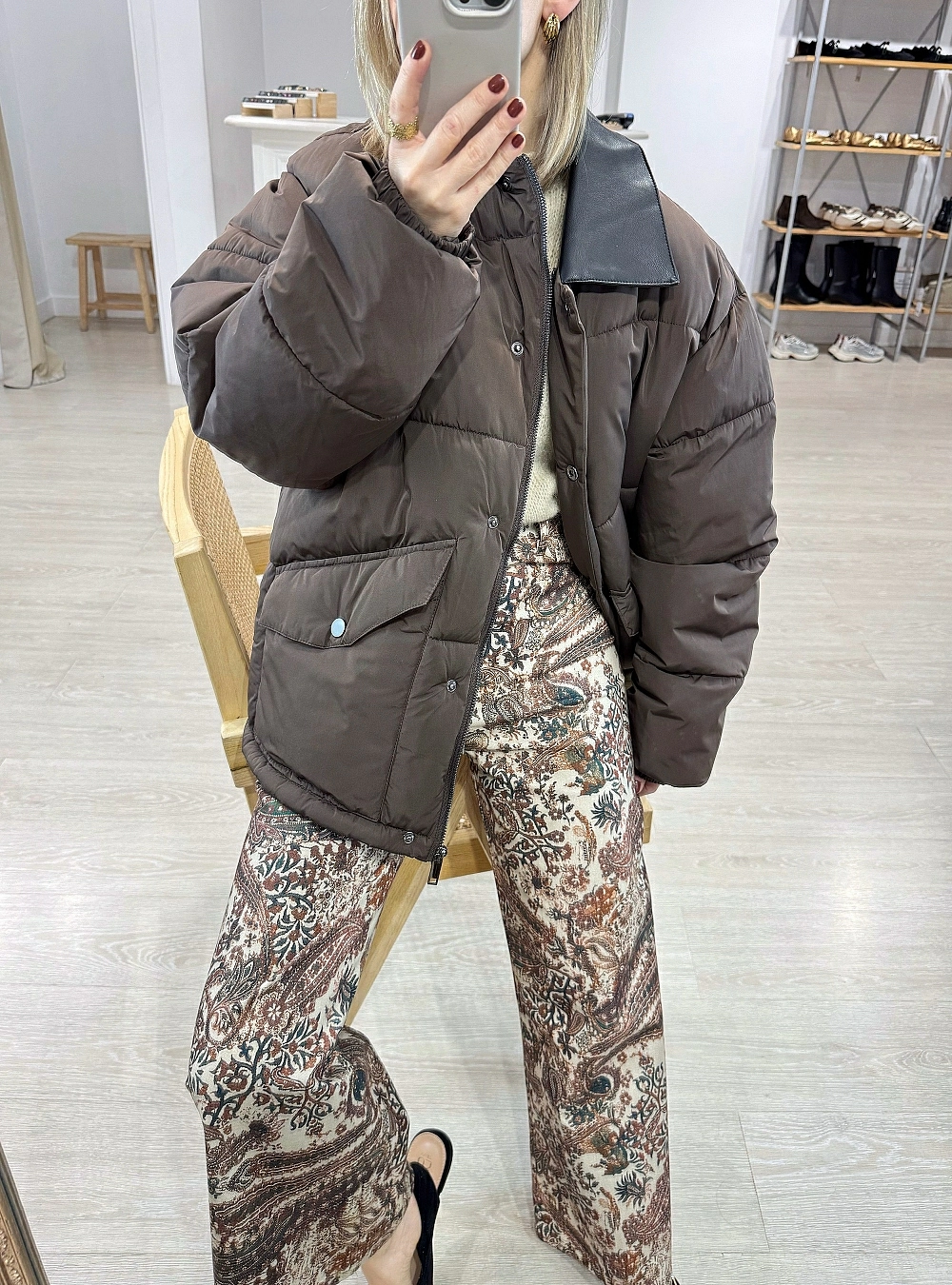 Abrigo acolchado cuello polipiel