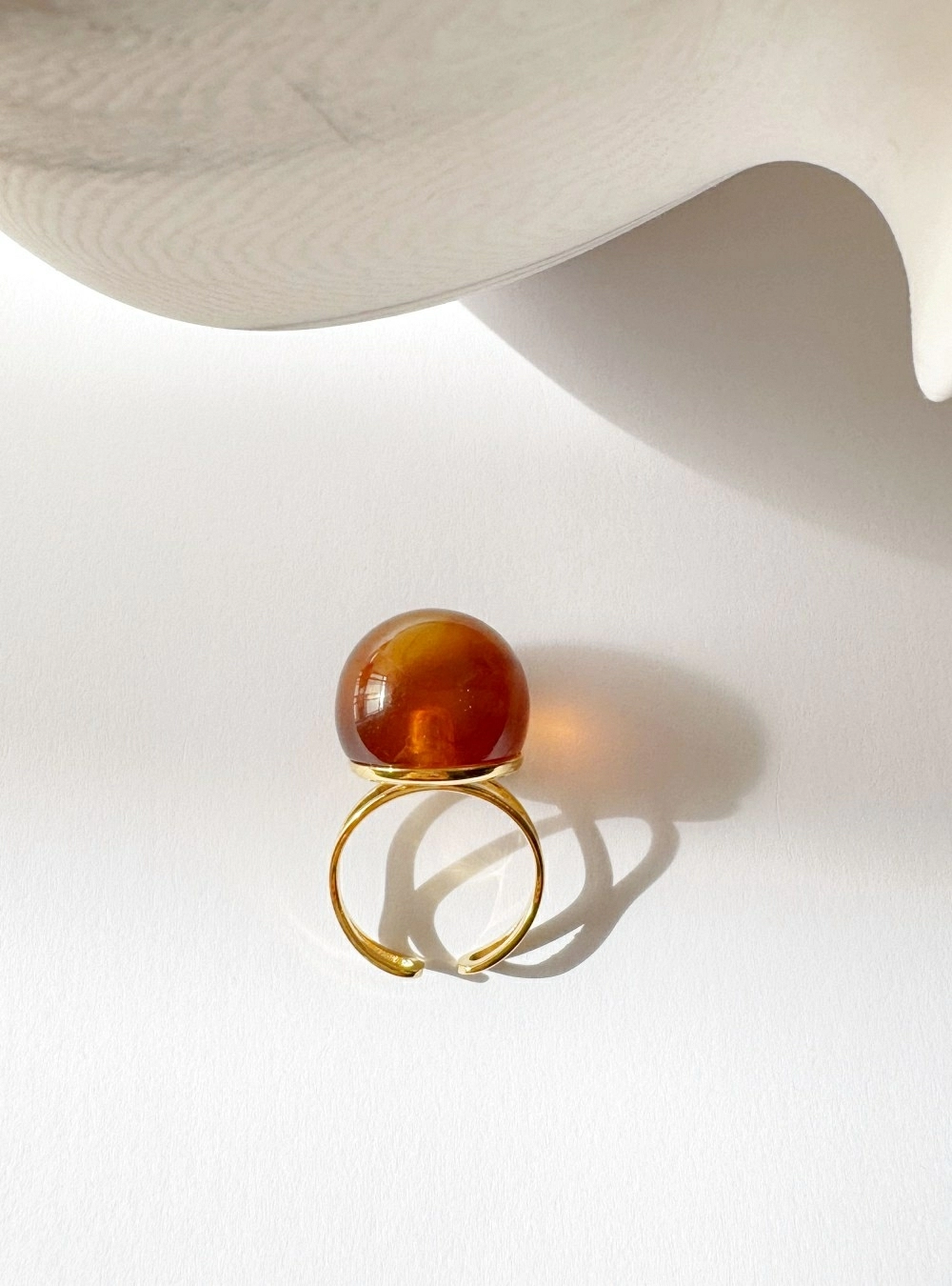 Anillo ámbar
