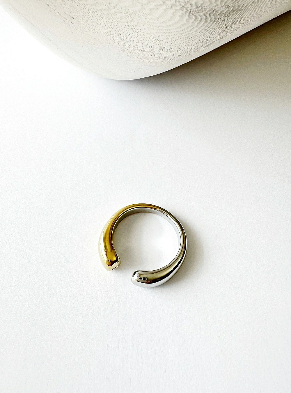 Anillo bicolor