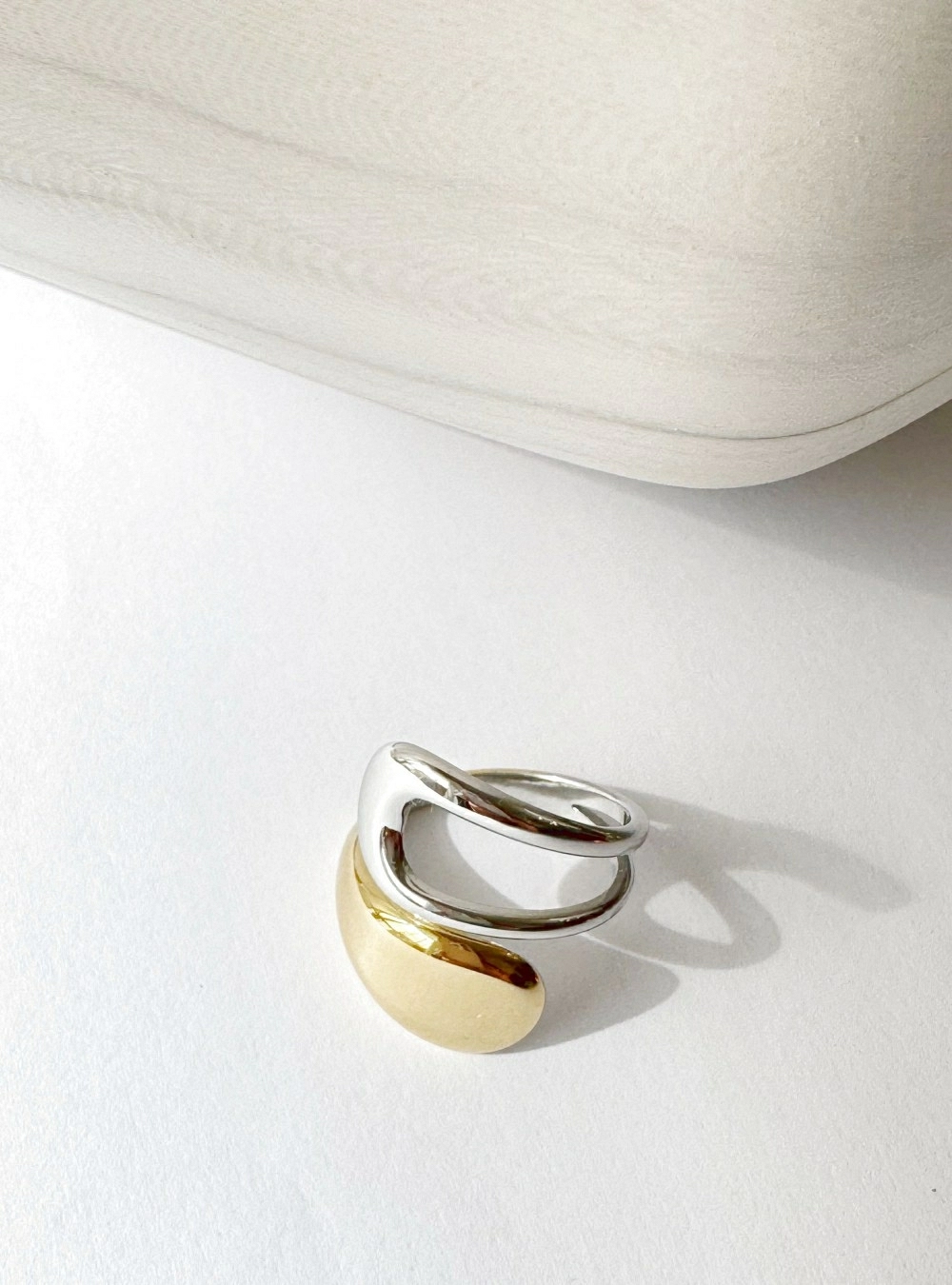 Anillo bicolor open and close