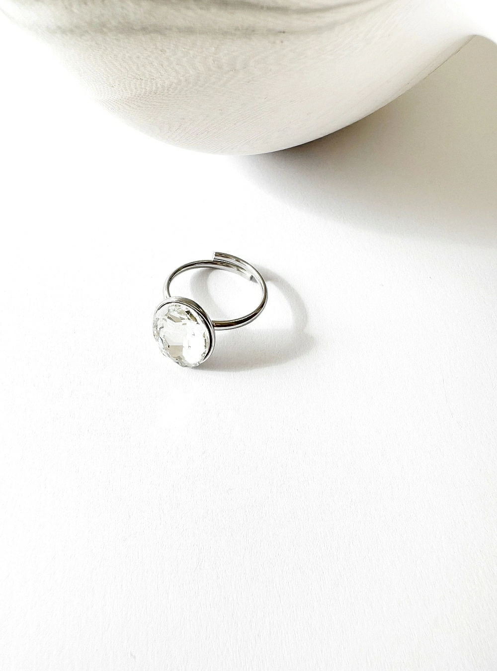Anillo circonita ovalo