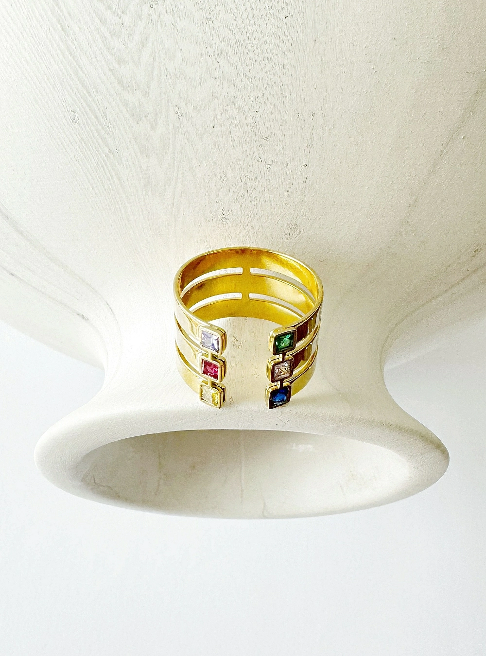 Anillo circonitas colores