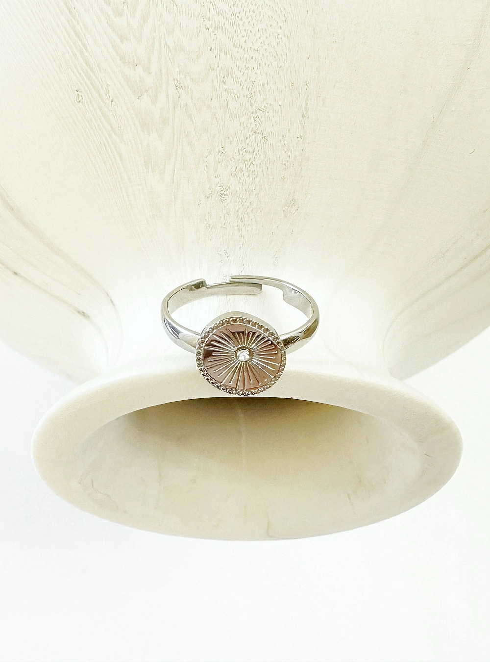 Anillo circulo brilllo Anillo circulo brilllo