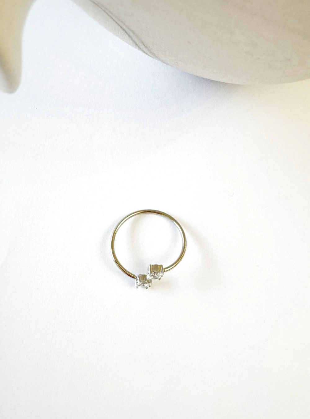 Anillo doble circonita