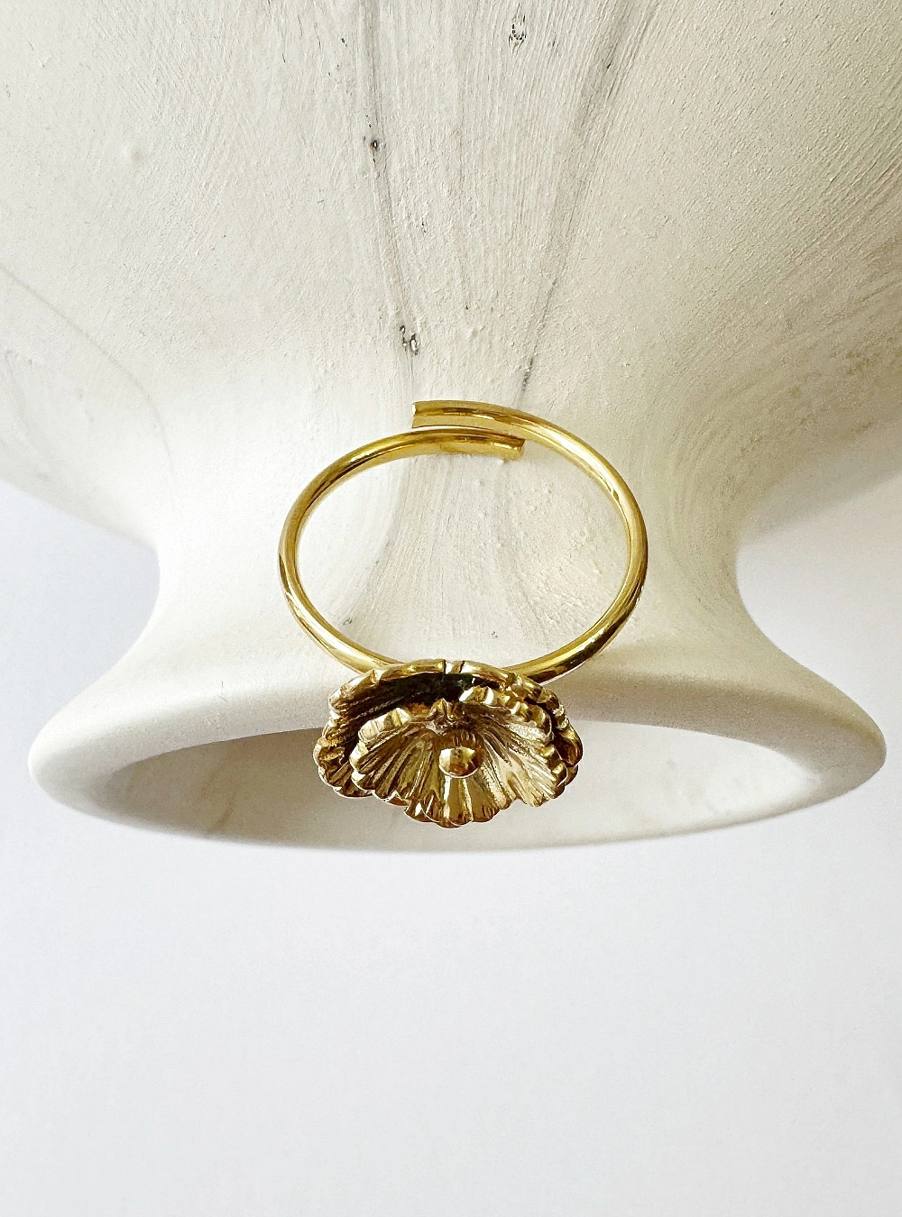 Anillo flor dos niveles