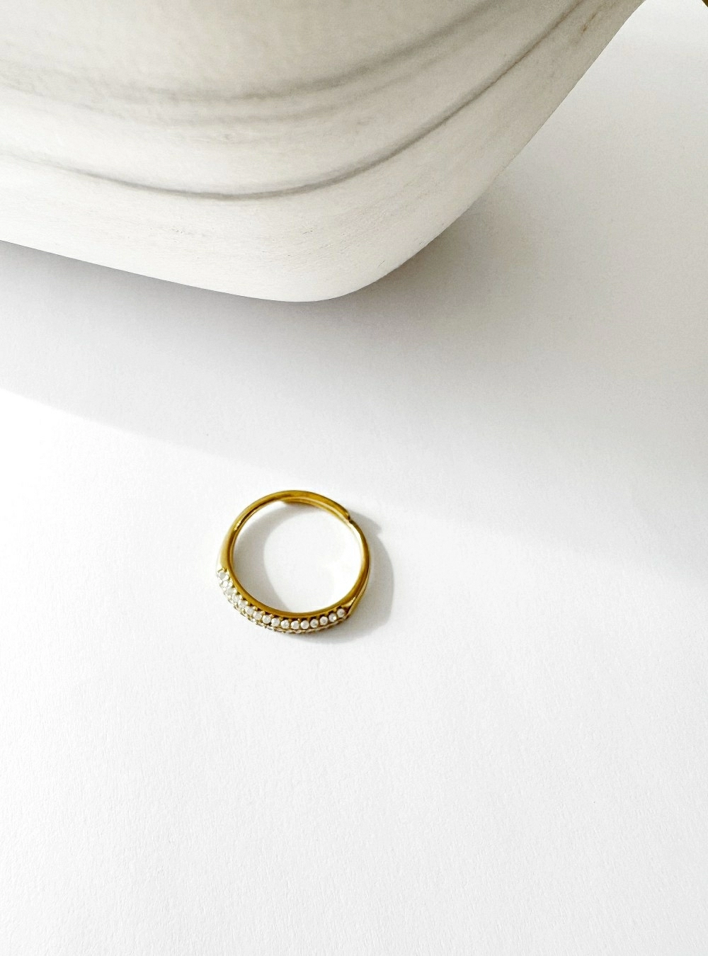 Anillo tres lineas zircons