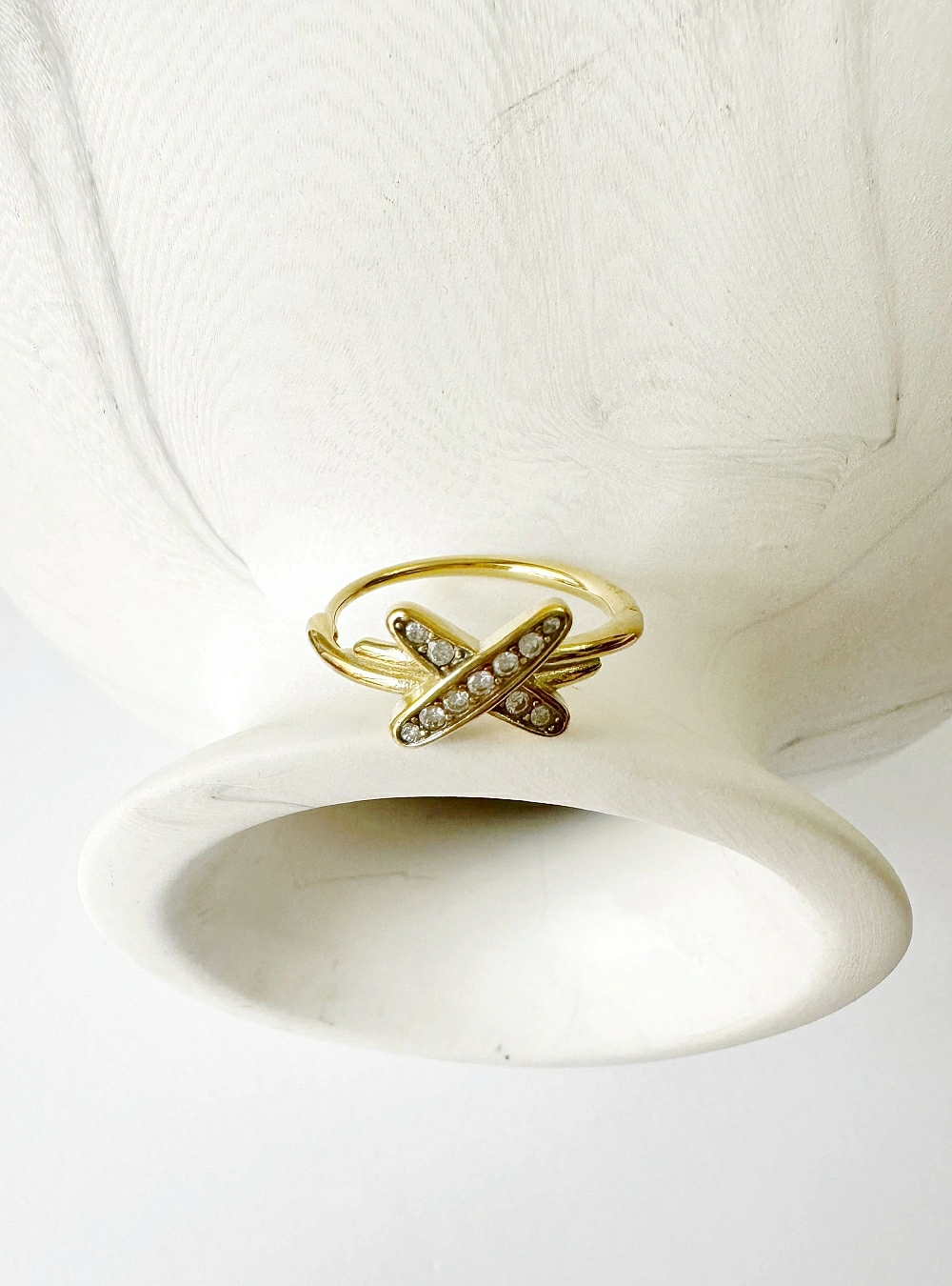 Anillo X circonitas