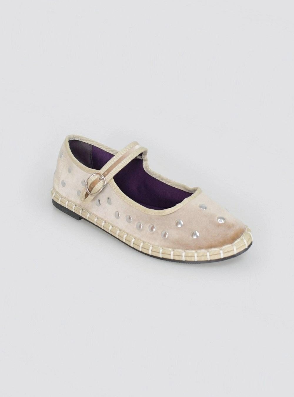 Bailarina terciopelo y tachas