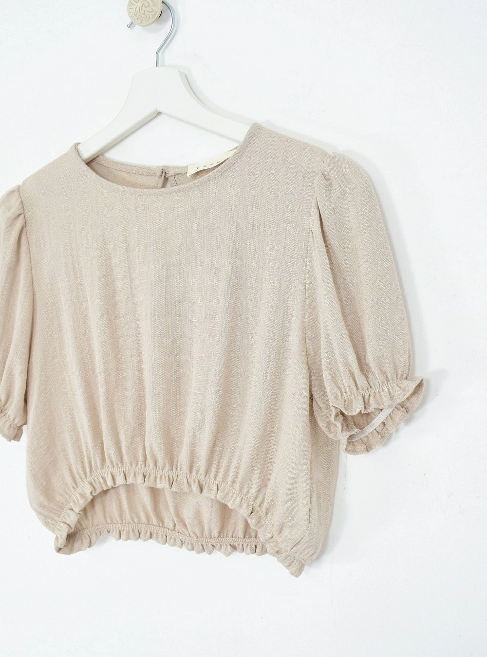 Blusa corta lisa Blusa corta lisa