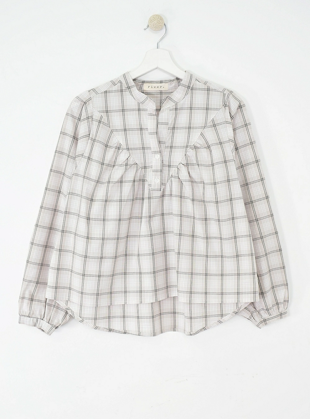 Blusa cuadros cuello mao