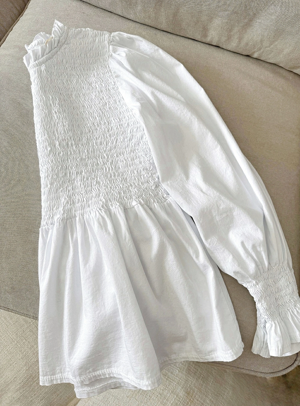 Blusa elastica y listas relieve