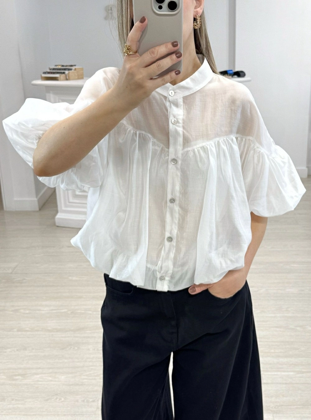 Blusa mangas y bajo abullonado