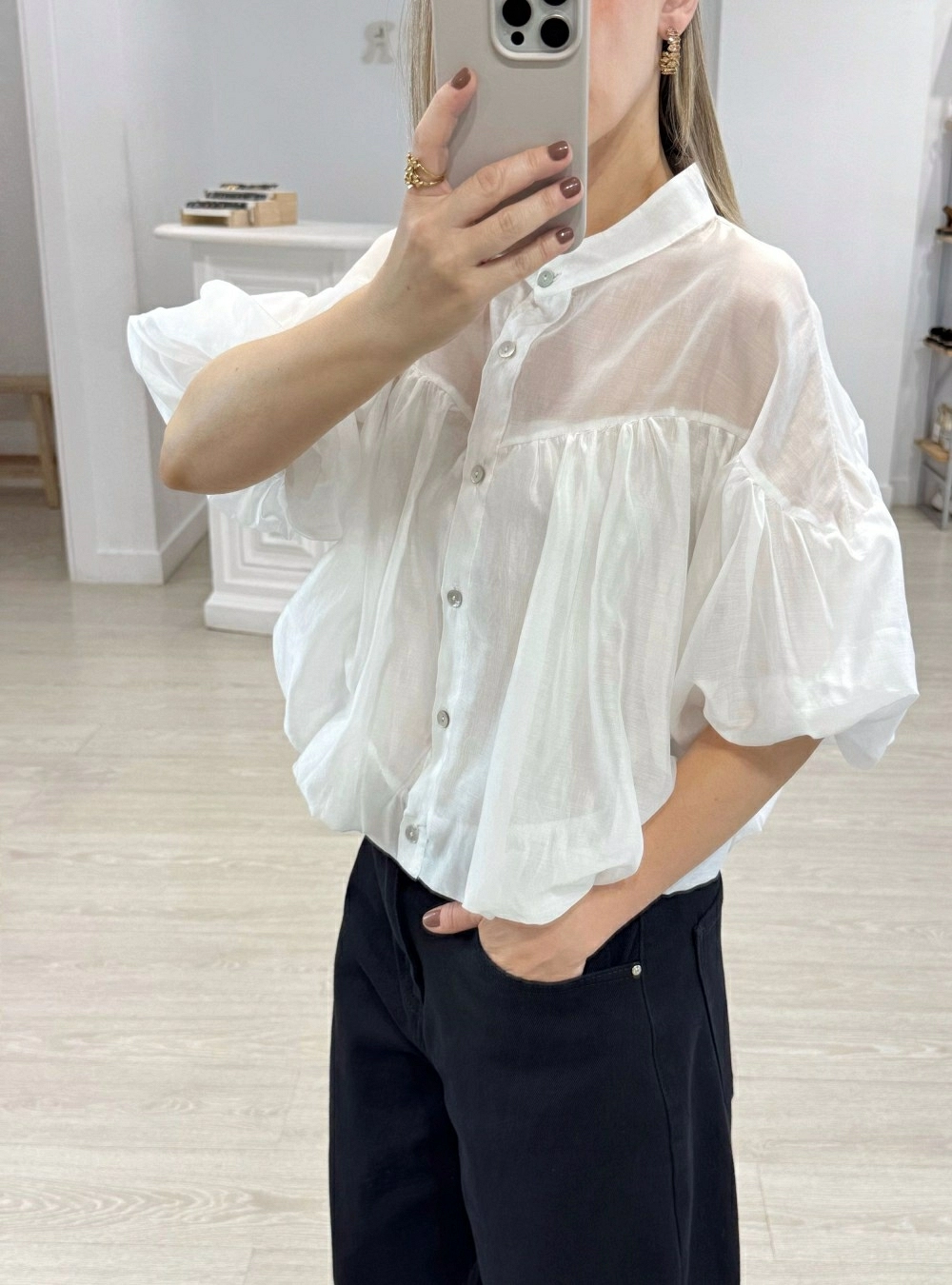 Blusa mangas y bajo abullonado
