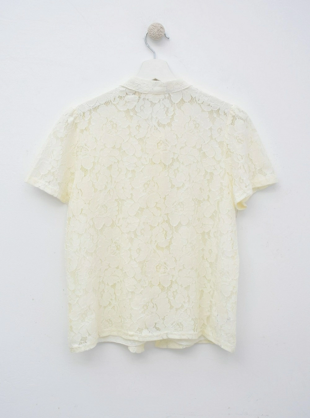 Blusa mc flores y transparencia Blusa mc flores y transparencia