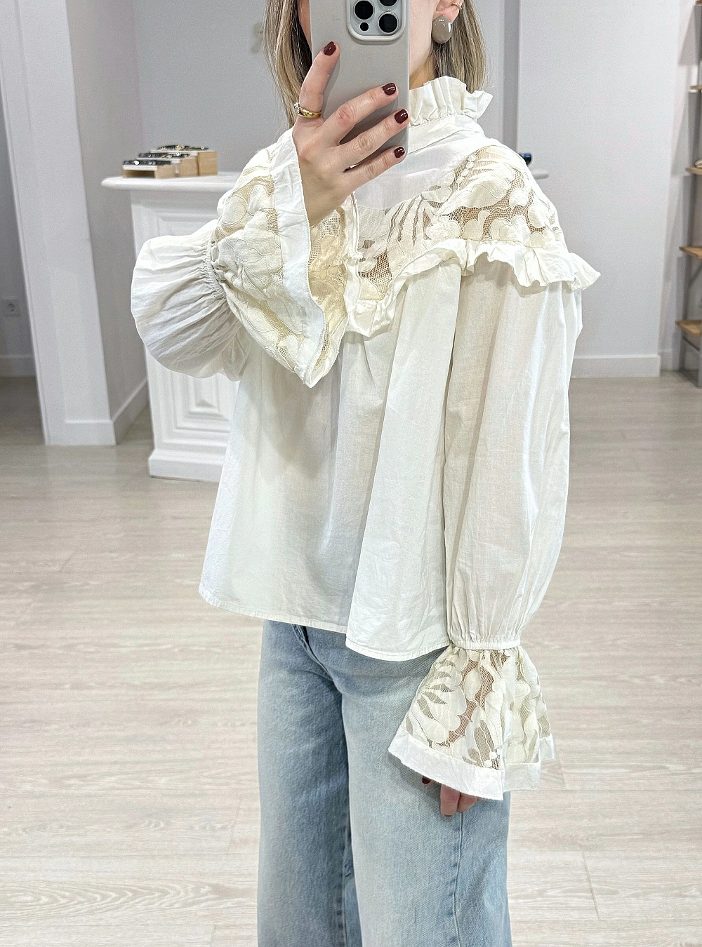 Blusa ml banda bordada y volantes