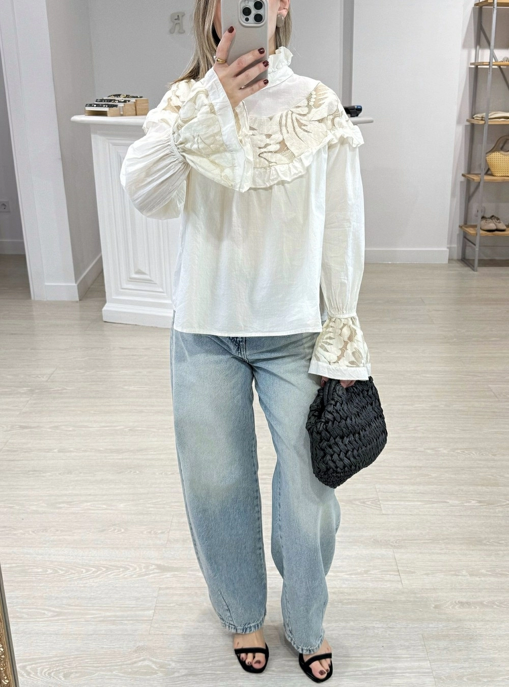 Blusa ml banda bordada y volantes