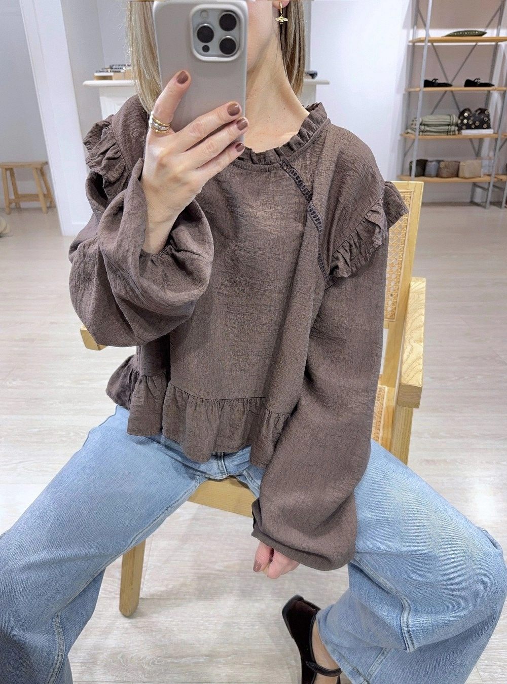 Blusa ml dos bandas troqueladas