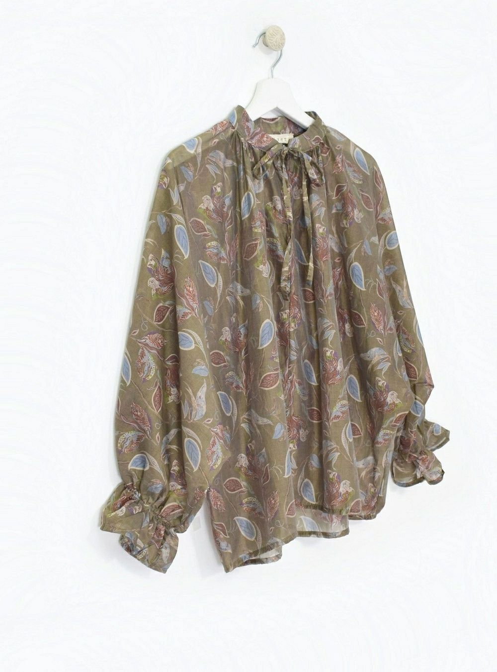 Blusa ml estampada manga bat