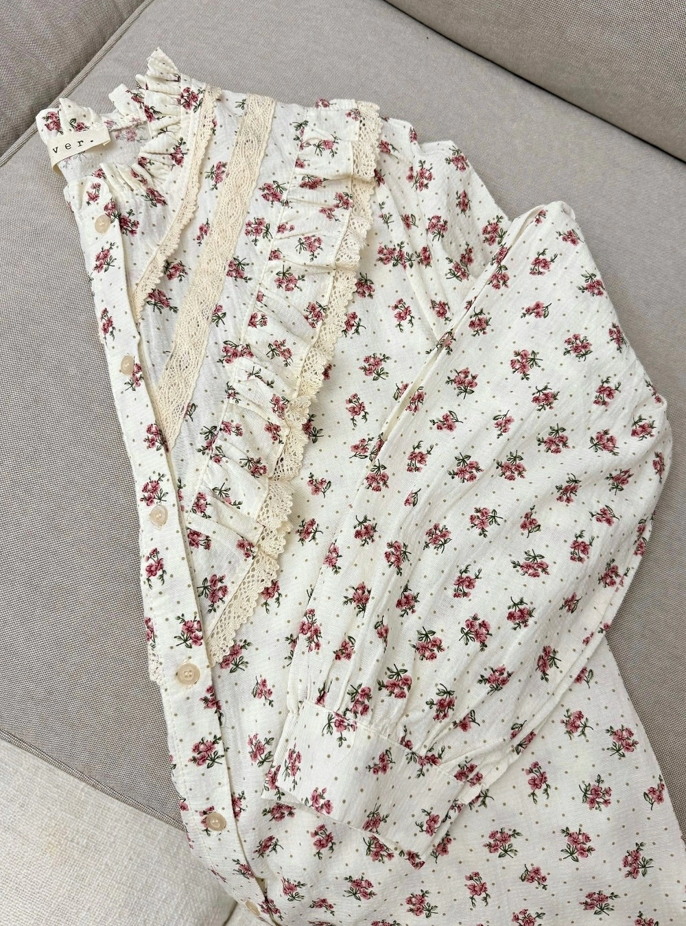 Blusa ml flowers garden Blusa ml flowers garden