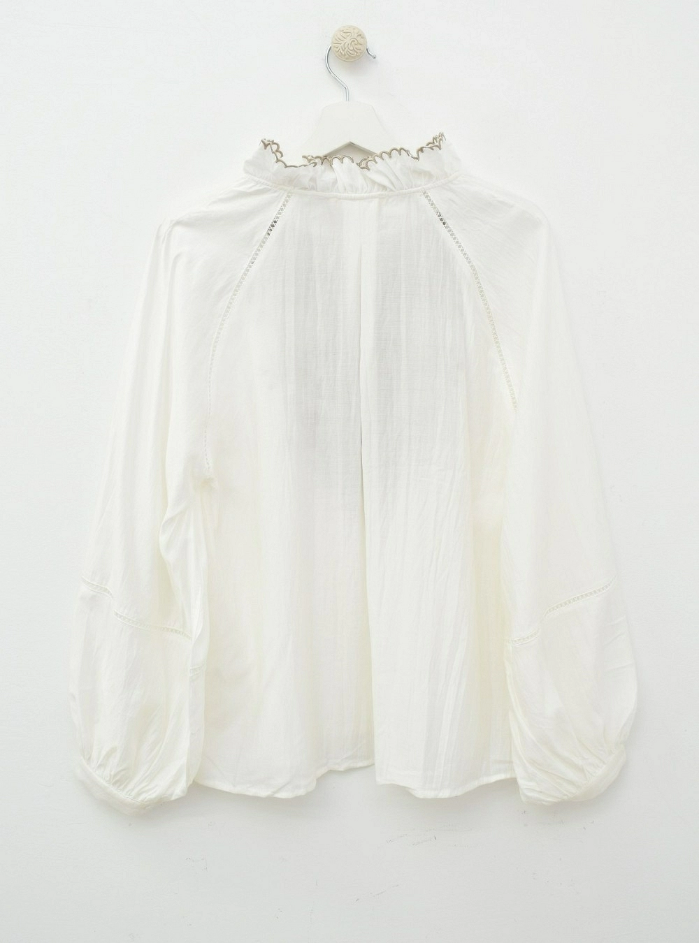 Blusa ml pecho bordado Blusa ml pecho bordado