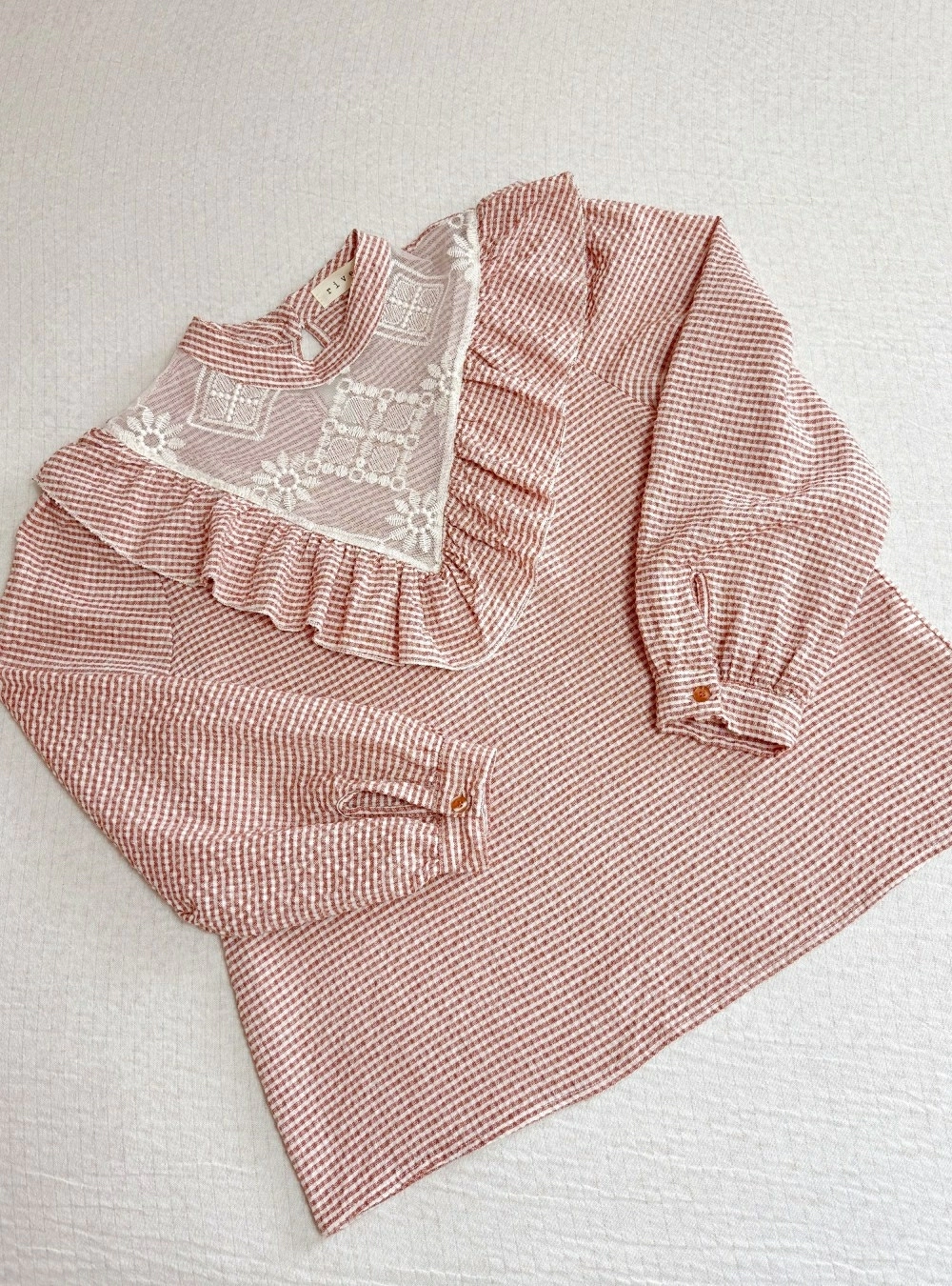 Blusa ML romantica transparencia