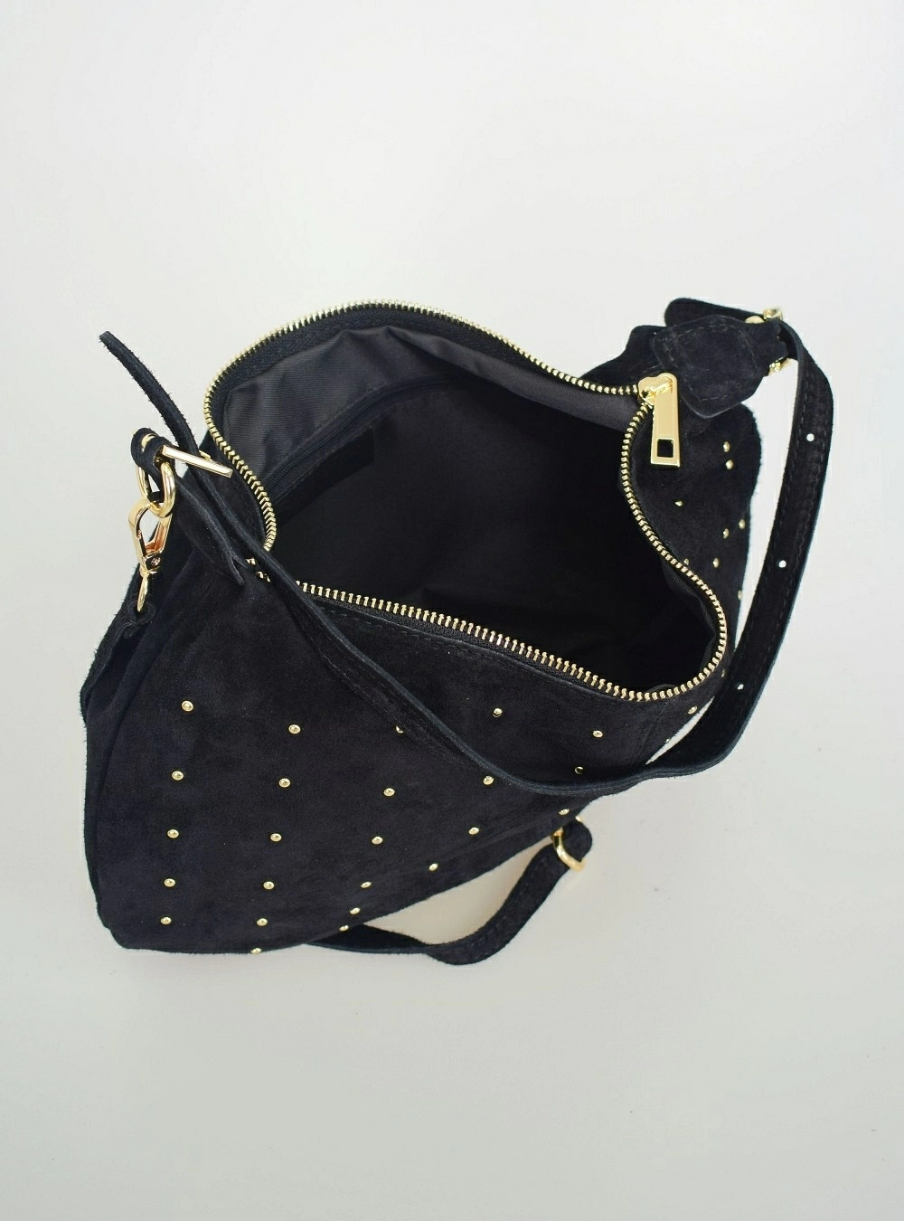 Bolso ante gondola tachas