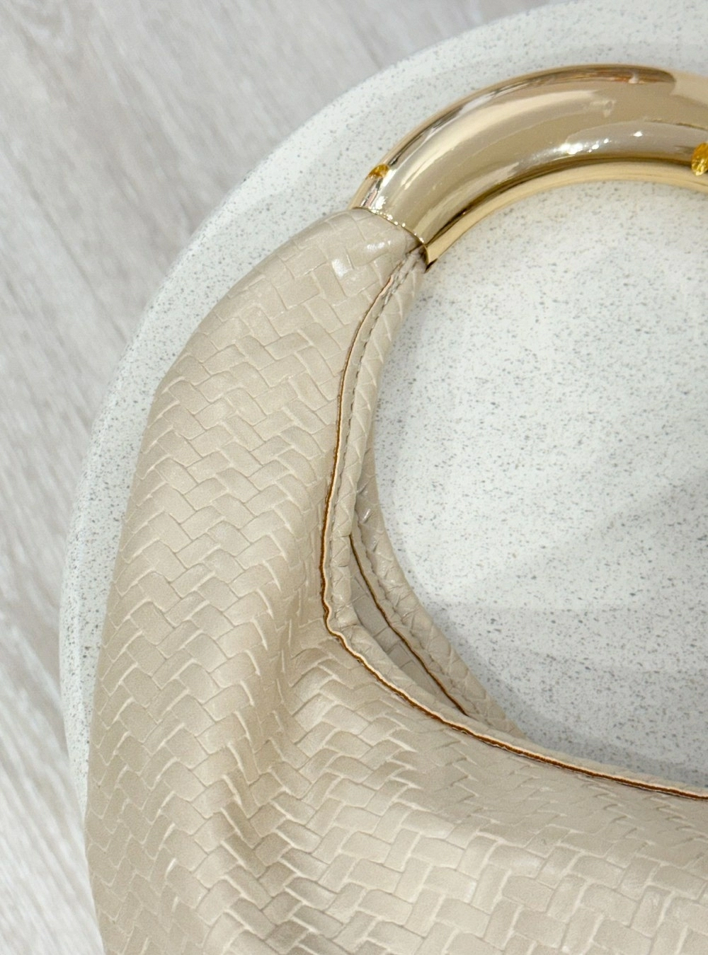 Bolso intreccio mano circle