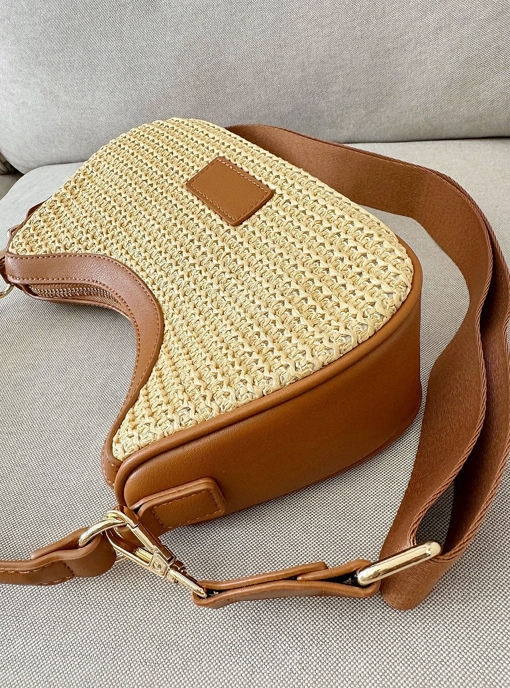 Bolso mano tejido trenzado