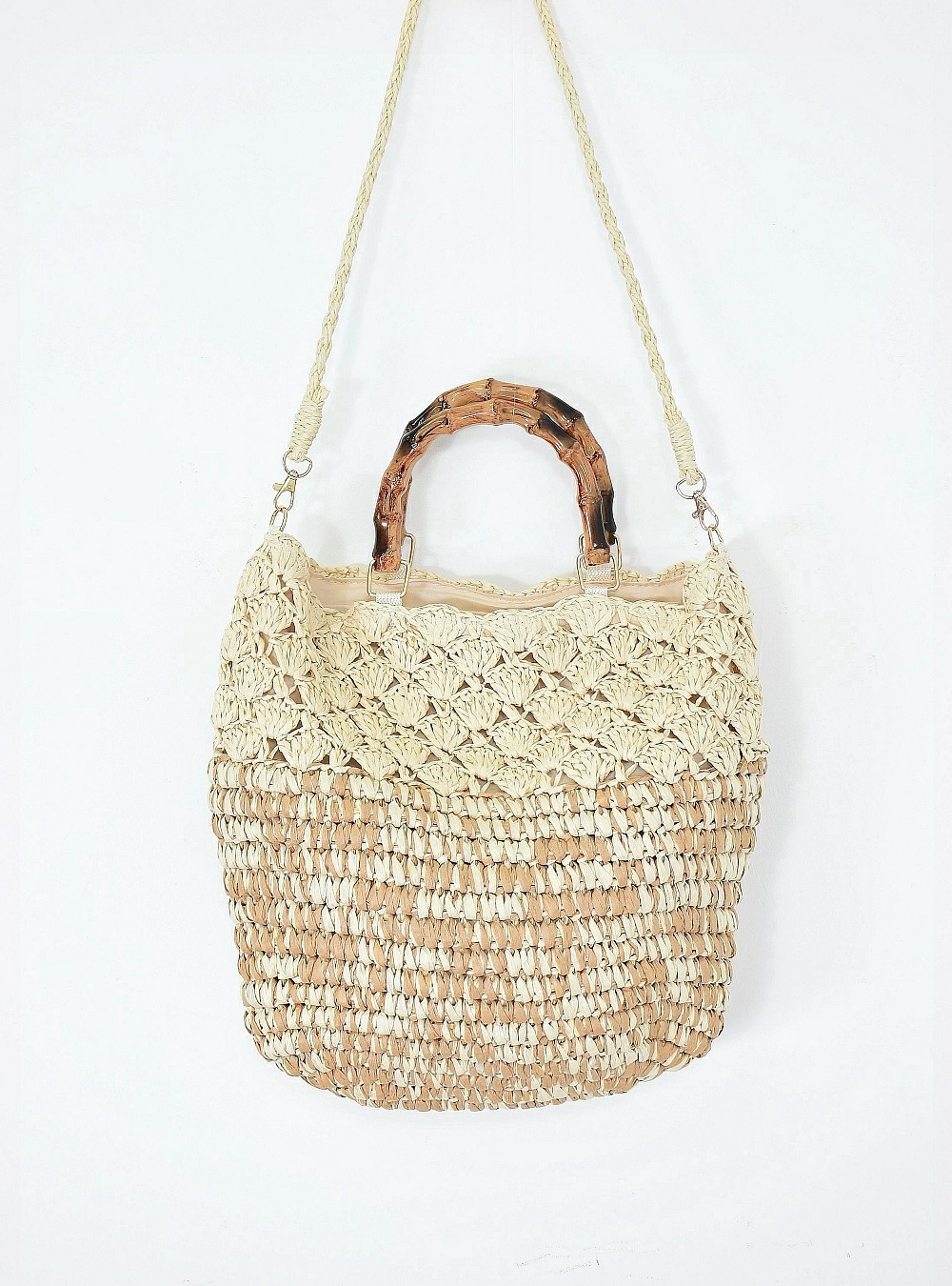 Bolso rafia asa  bambu