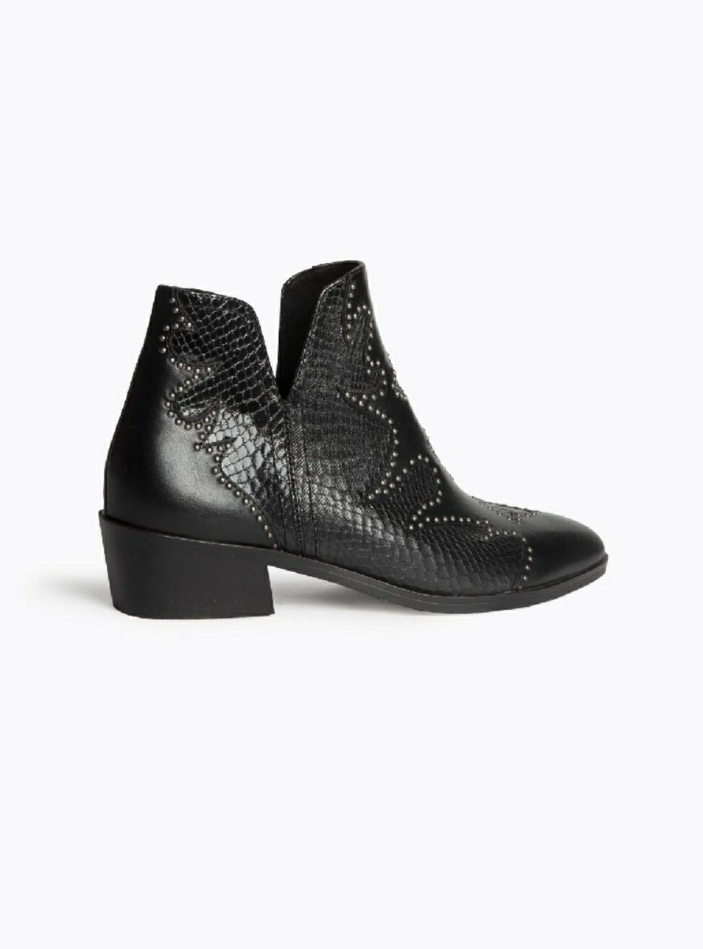 Botin cowboy tachas