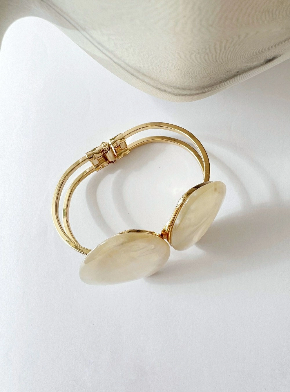 Brazalete hojas de niebla