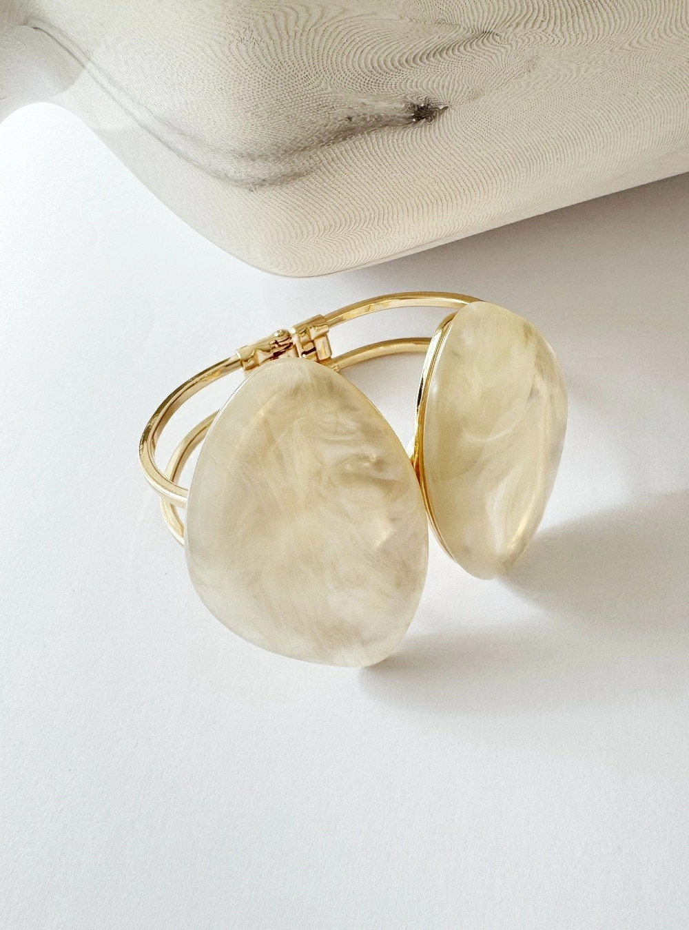 Brazalete hojas de niebla