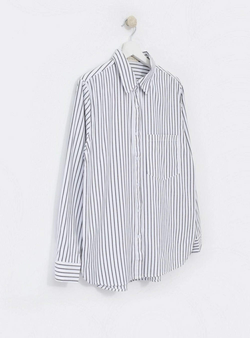 Camisa rayas y bolsillo