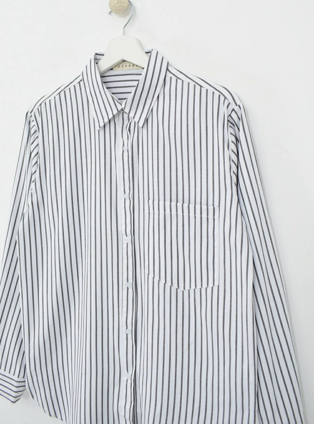 Camisa rayas y bolsillo