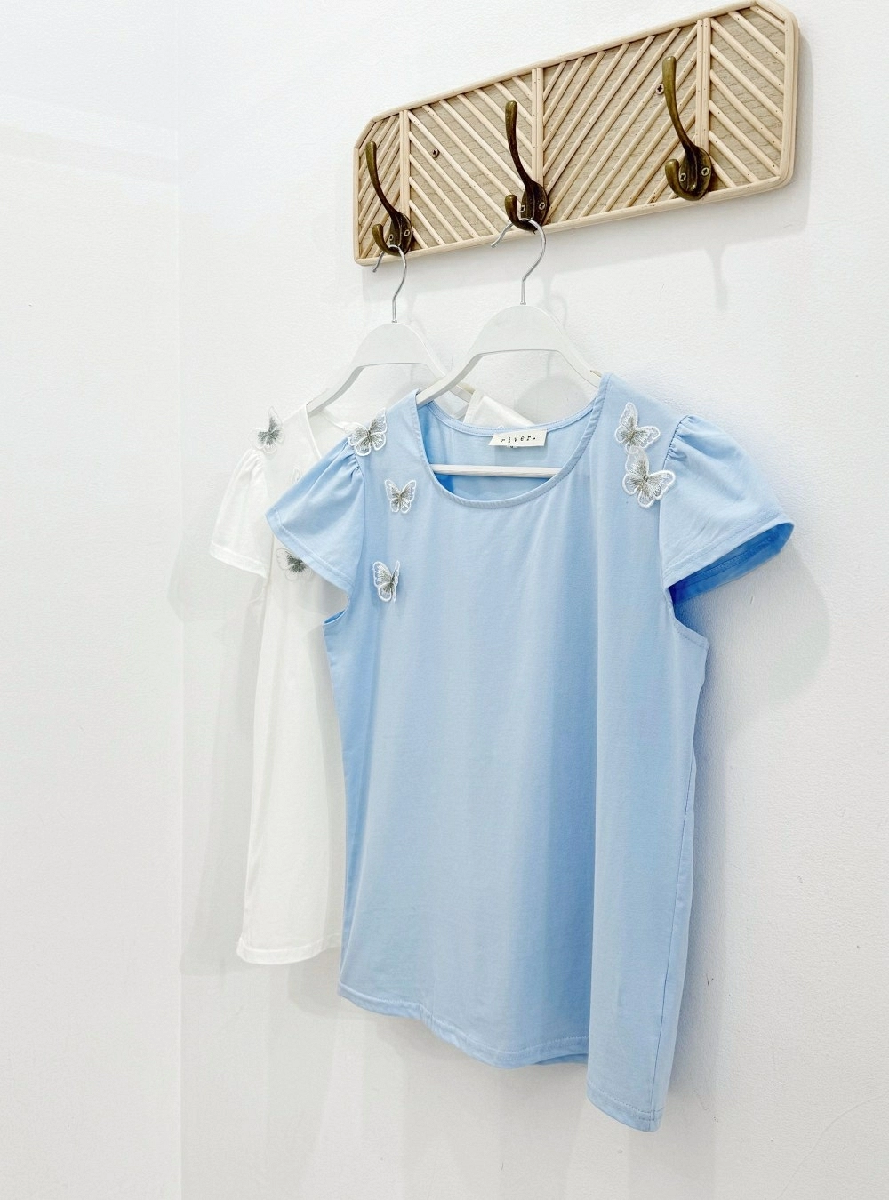 Camiseta sm mariposas