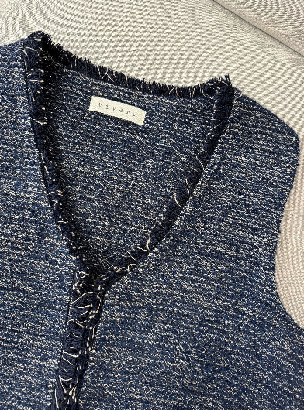 Chaleco jaspeado lurex hilos