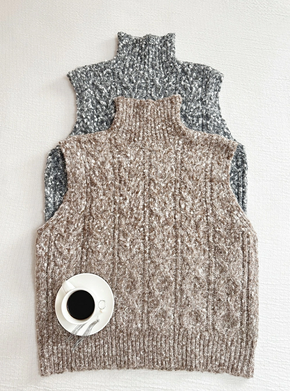 Chaleco punto cuello chimenea