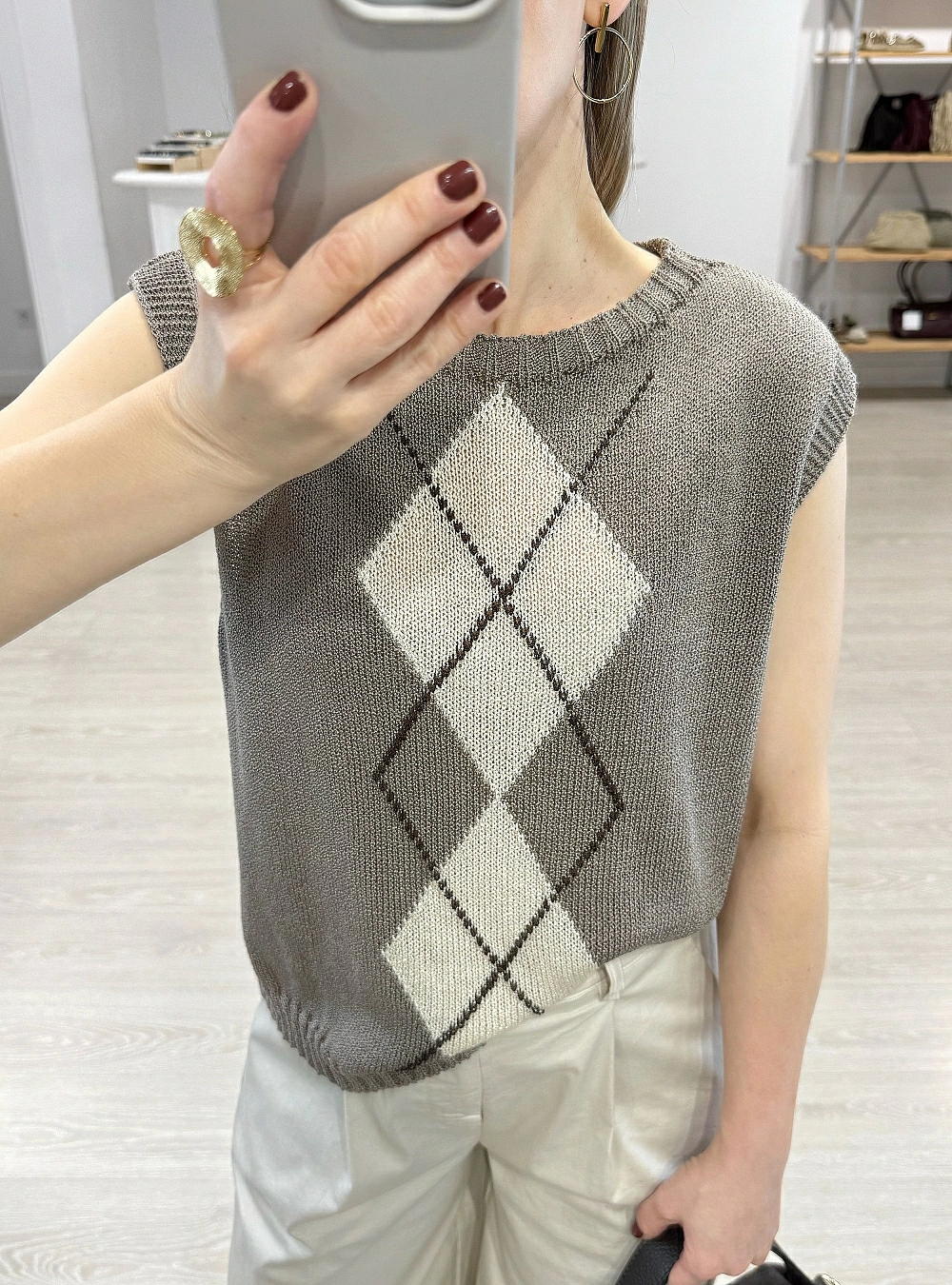 Chaleco punto estampado rombos (solo disponible online)