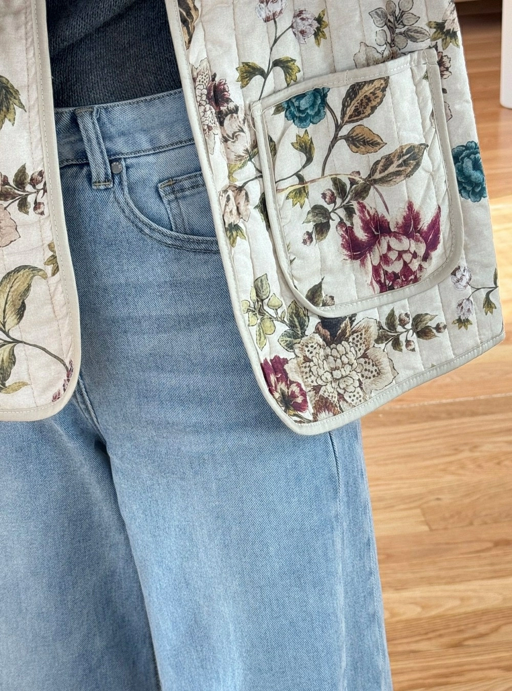 Chaqueta acolchado fino flores