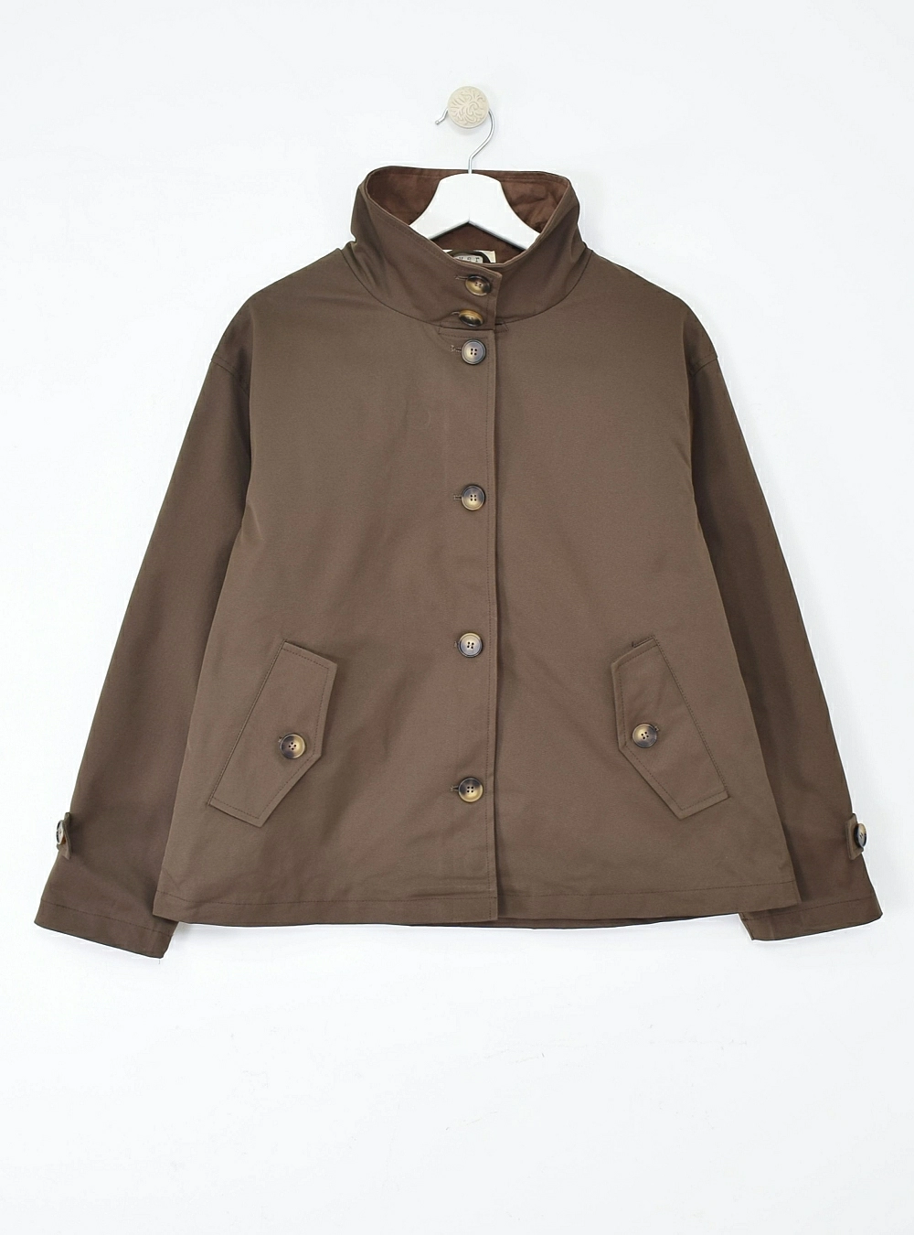 Chaqueta corta cuello antelina