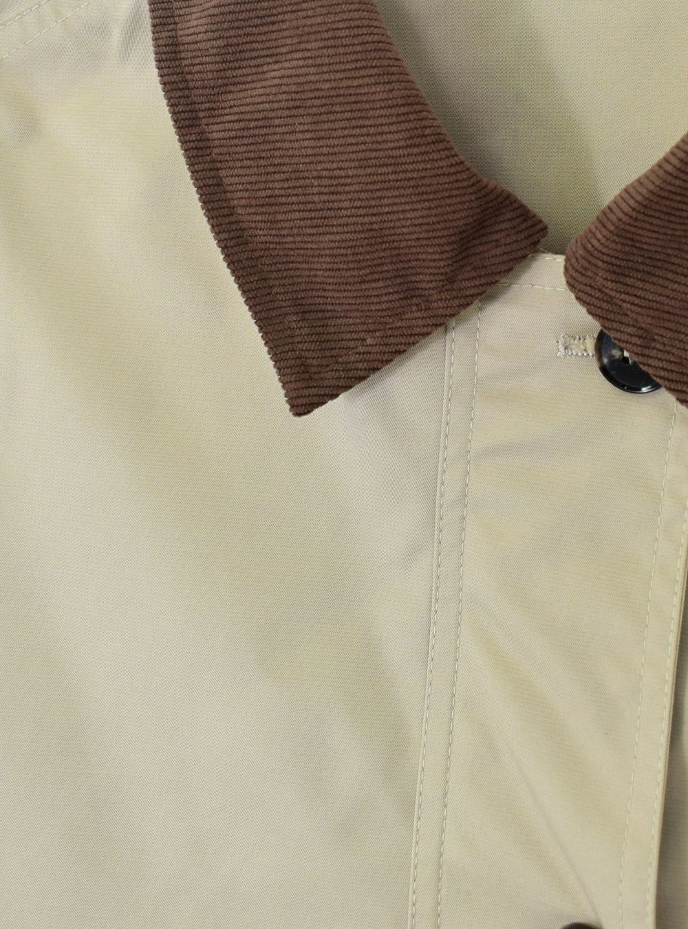 Chaqueta corta cuello pana Chaqueta corta cuello pana