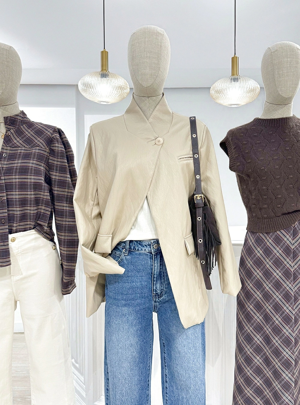 Chaqueta efecto piel tres cuartos