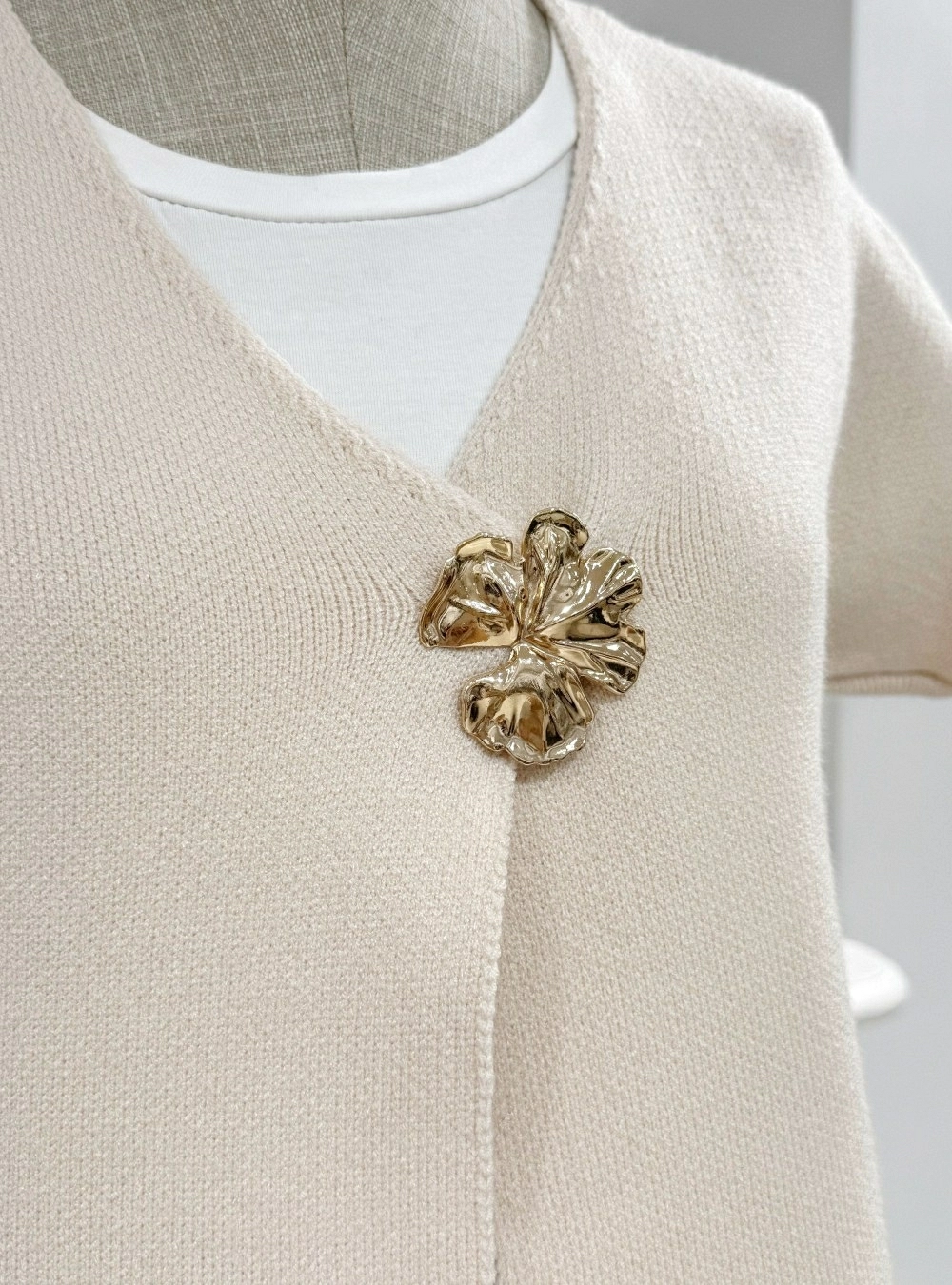 Chaqueta mc broche hoja Chaqueta mc broche hoja