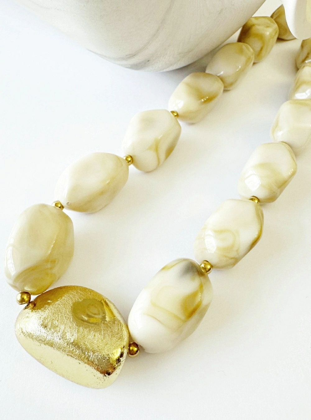 Collar acero forma piedras