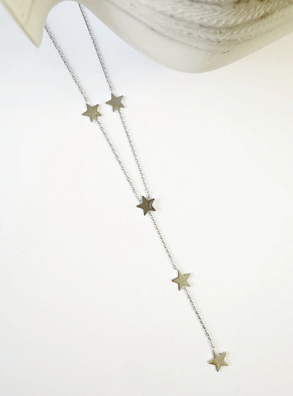 Collar cinco estrellas