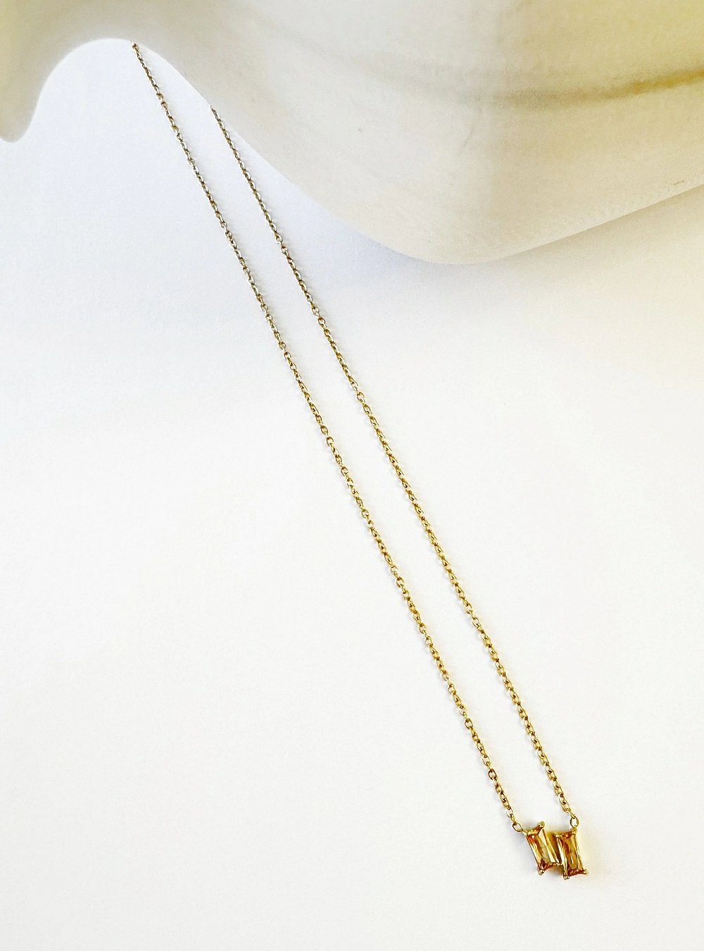 Collar circonitas gemelas