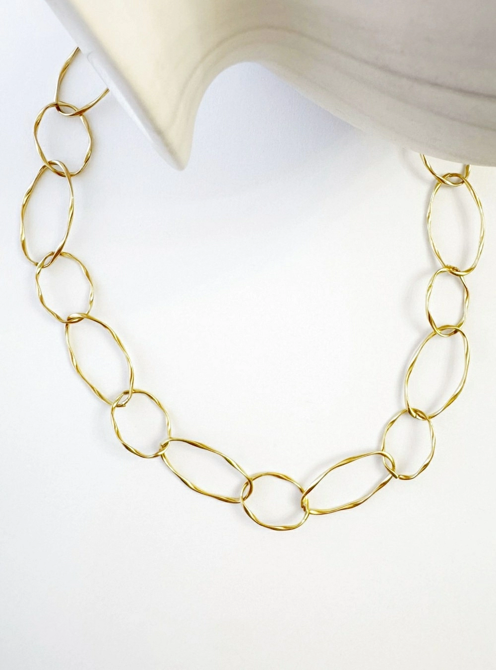 Collar eslabones rugosos