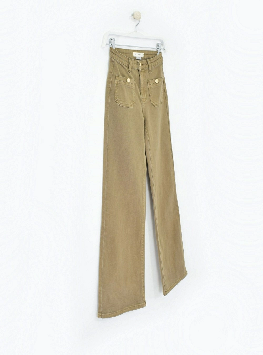 Jeans straight bolsillos parche Jeans straight bolsillos parche