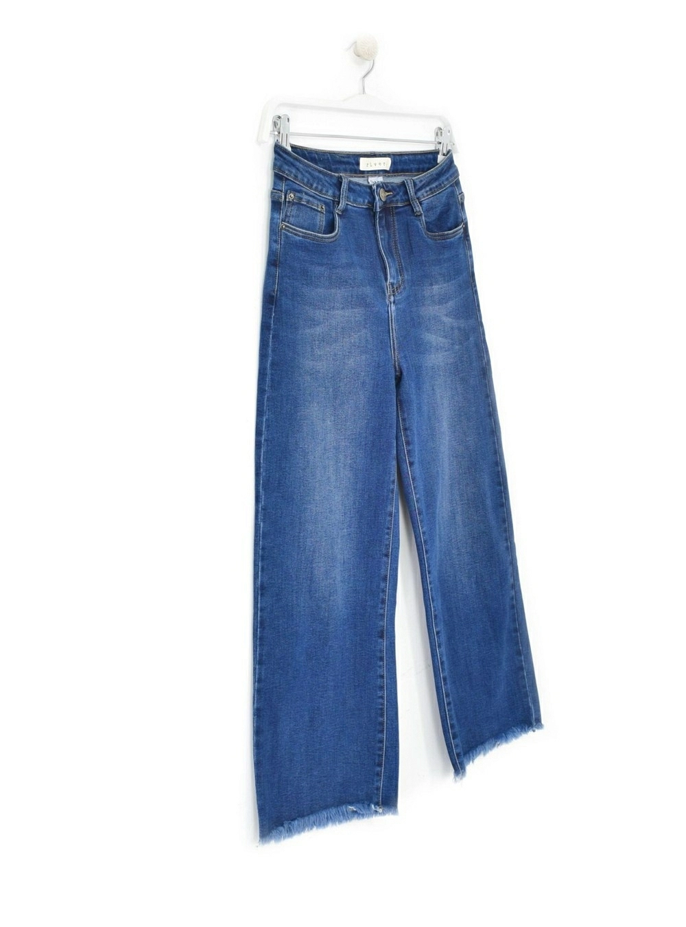 Jeans straight treads Jeans straight treads