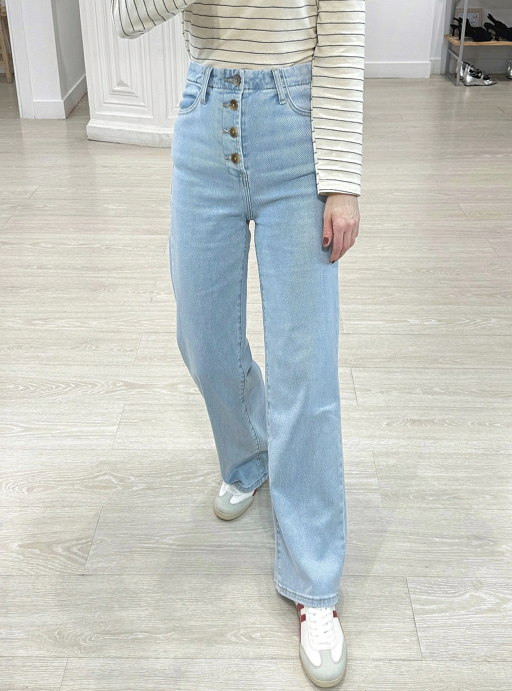 Jeans straight wood effect buttons